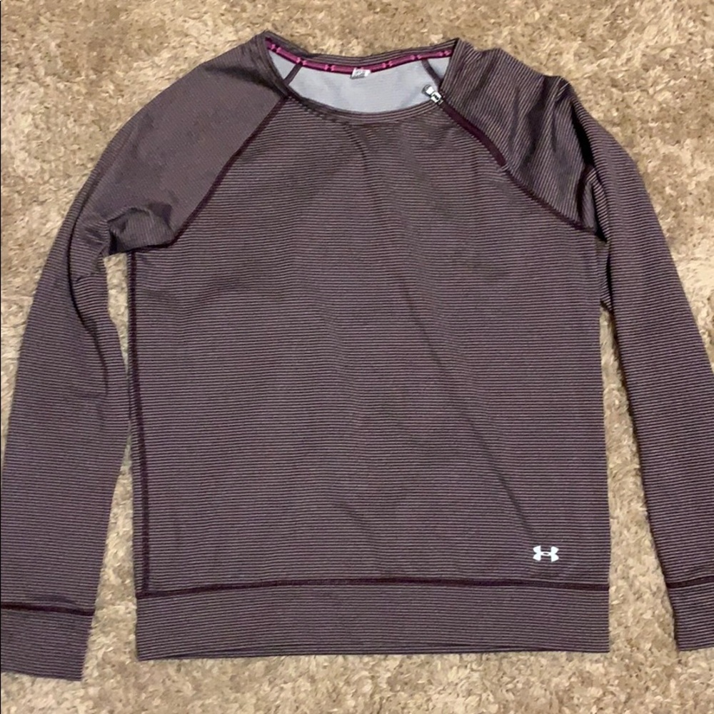 Women’s under armour shirt